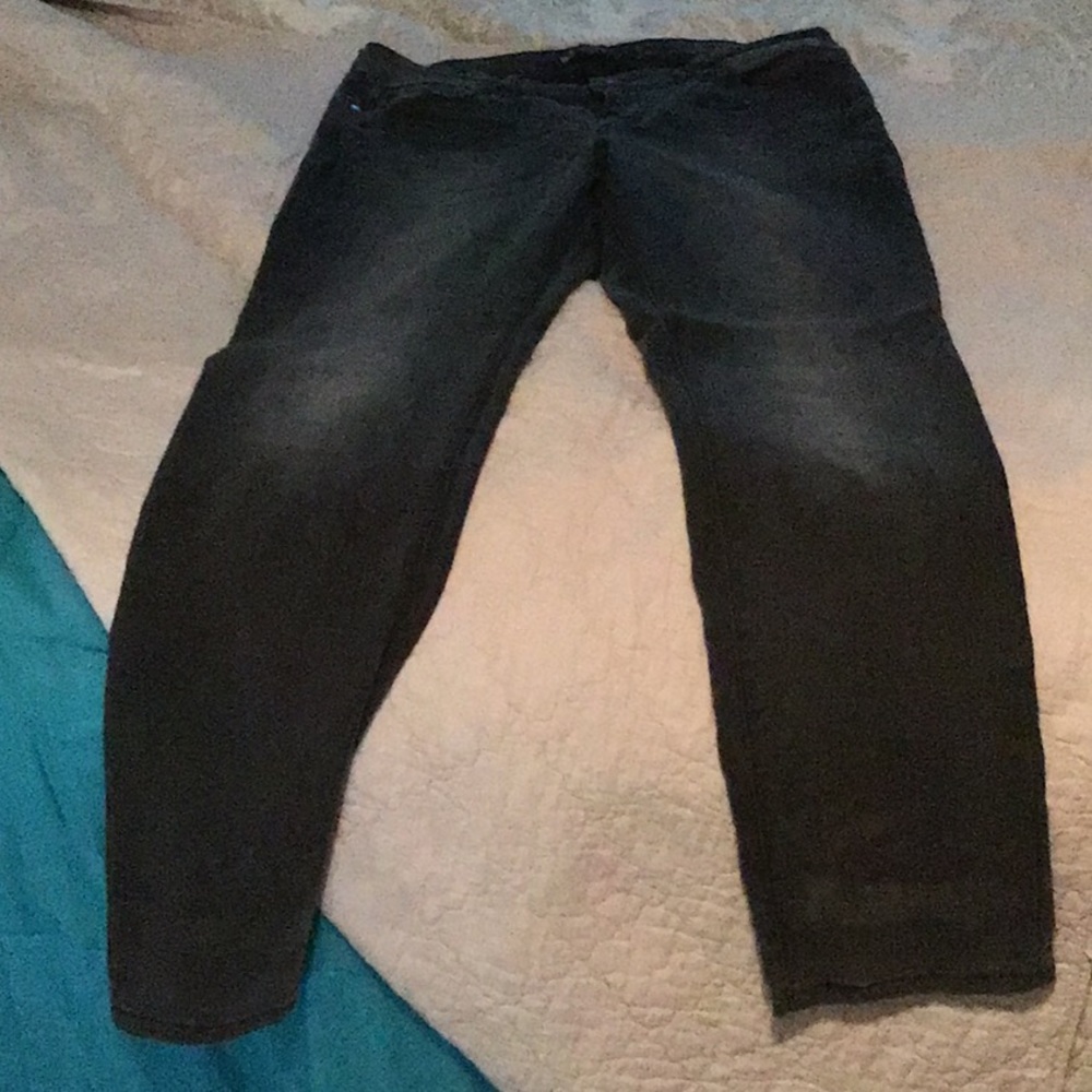 Levi’s mid rise skinny size 12